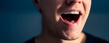 Boca amarga ao acordar